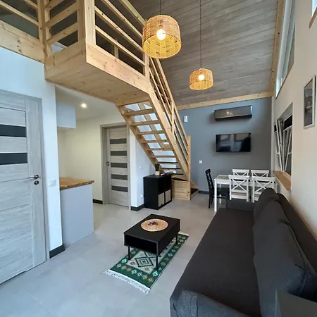 Na Zaciszu - Z Jacuzzi Щитна