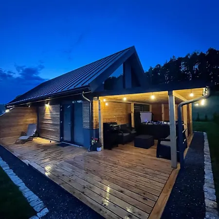 Na Zaciszu - Z Jacuzzi Апартаменты Щитна