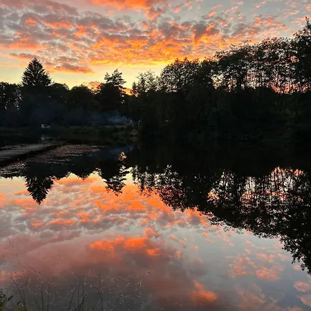 Na Zaciszu - Z Jacuzzi Appartement *