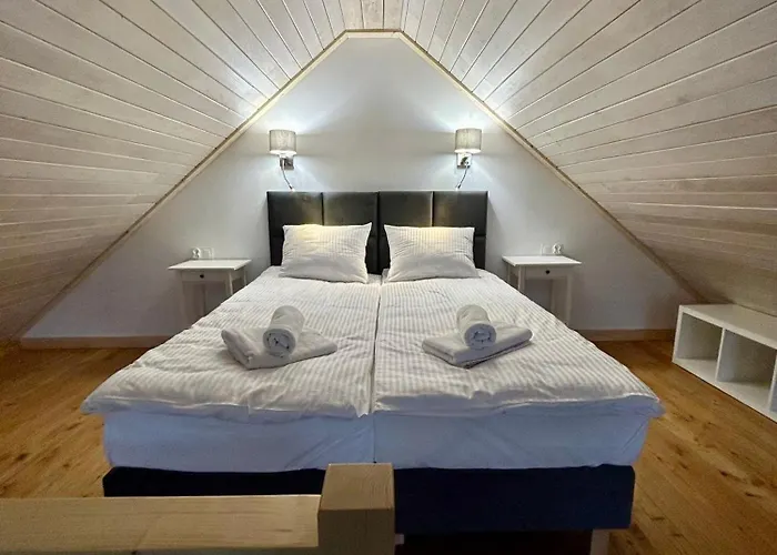 Na Zaciszu - Z Jacuzzi Appartement