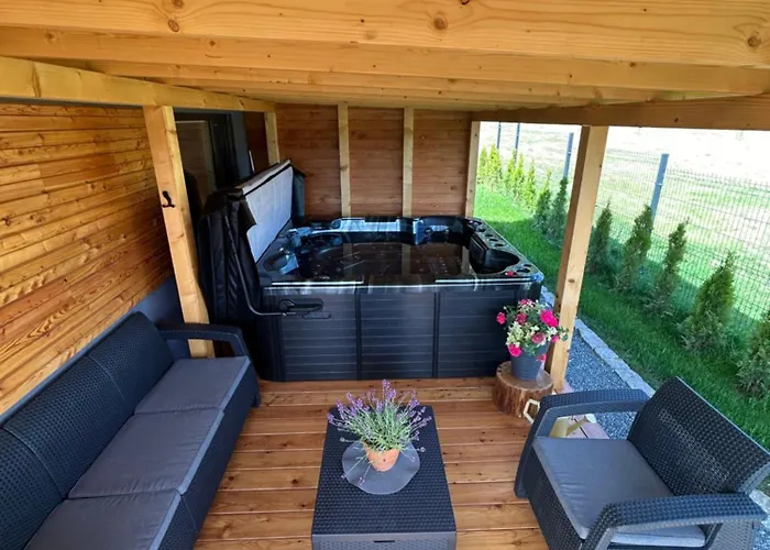 Na Zaciszu - Z Jacuzzi Appartement